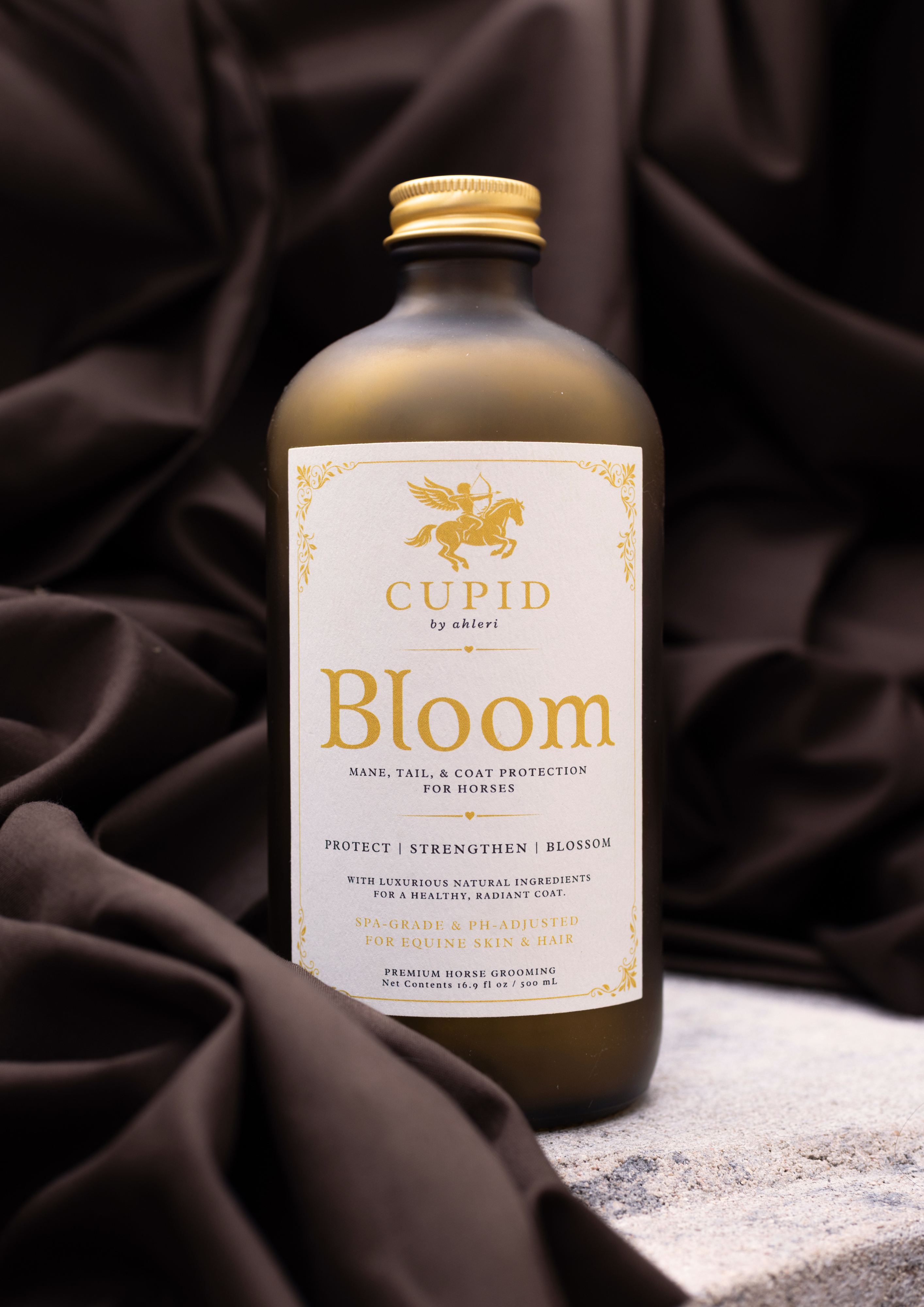 Bloom: a Luxury Mane & Tail Protectant